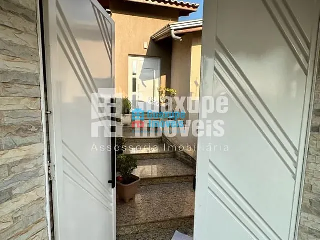 Casa com 7362m², à venda, no bairro LOTEAMENTO MORENO em GUARANÉSIA
