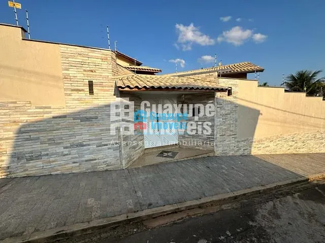 Casa com 7362m², à venda, no bairro LOTEAMENTO MORENO em GUARANÉSIA