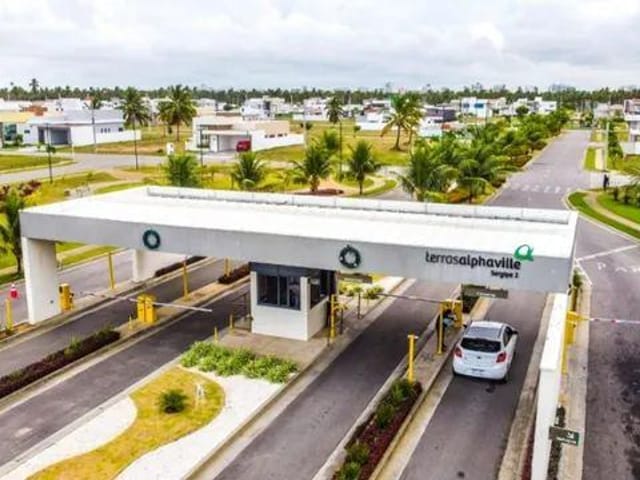 Casa com 312m² 4 quartos e 4 banheiros, à venda, no bairro Centro em Barra dos Coqueiros