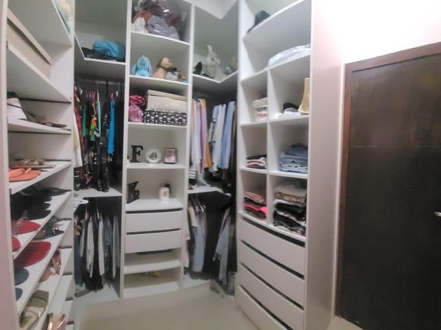 Casa com 312m² 4 quartos e 4 banheiros, à venda, no bairro Centro em Barra dos Coqueiros