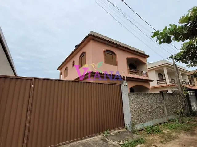 Casa com 300m² 3 quartos e 4 banheiros, à venda, no bairro Alto Lagoa Funda em Marataízes