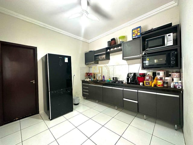 Casa com 324m², à venda, no bairro Residencial das Acácias em Nova Mutum