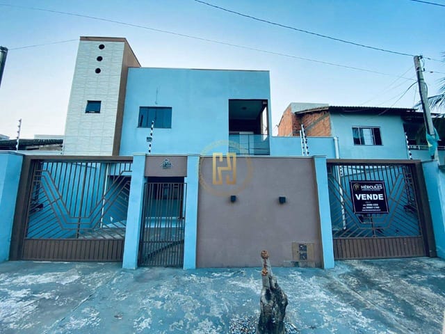 Casa com 324m², à venda, no bairro Residencial das Acácias em Nova Mutum