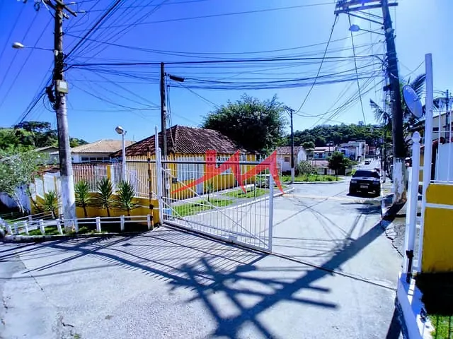 Casa com 143m² 2 quartos e 1 banheiro, à venda, no bairro Santa Izabel em São Gonçalo