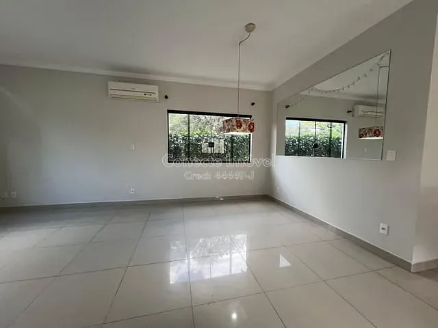 Casa com 540m² 3 quartos e 2 banheiros, à venda ou para alugar, no bairro Loteamento São Pedro em Jaguariúna