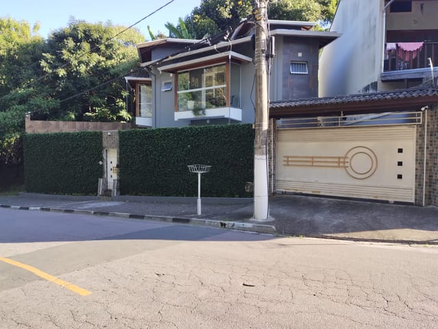 Casa com 127m² 3 quartos e 3 banheiros, à venda, no bairro Não informado em Vinhedo
