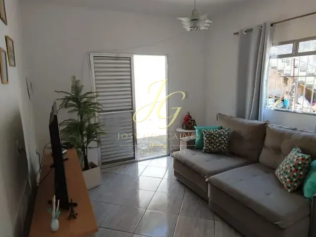 Casa 4 quartos e 4 banheiros, à venda, no bairro Vila Nova Cintra em Mogi das Cruzes