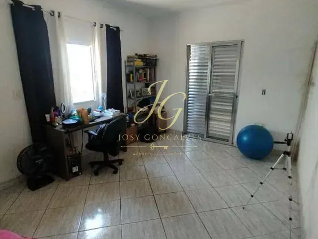 Casa 4 quartos e 4 banheiros, à venda, no bairro Vila Nova Cintra em Mogi das Cruzes