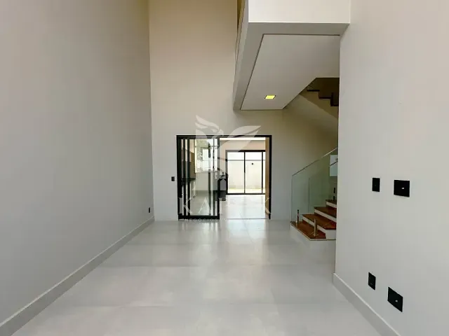 Casa 3 quartos e 4 banheiros, à venda, no bairro Vila Monte Alegre em Paulínia