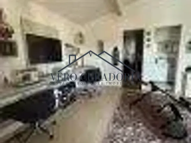 Casa com 329m² 4 quartos e 4 banheiros, à venda, no bairro Vila Oliveira em Mogi das Cruzes