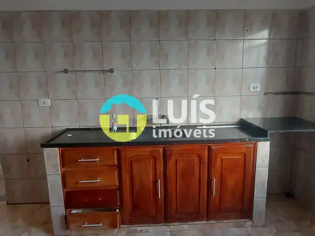 Casa 3 quartos e 1 banheiro, à venda, no bairro JARDIM RENOVAÇÃO em Guaranésia