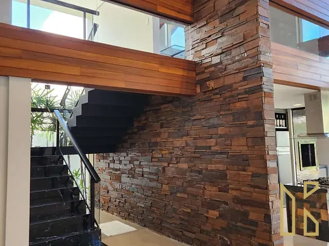 Casa com 512m² 3 quartos e 5 banheiros, à venda, no bairro Recanto do Salto em Londrina