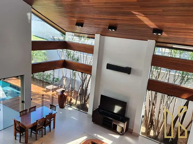 Casa com 512m² 3 quartos e 5 banheiros, à venda, no bairro Recanto do Salto em Londrina
