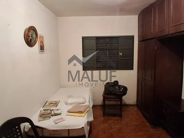 Casa com 200m² 3 quartos e 2 banheiros, à venda, no bairro Vila Rezende em Piracicaba