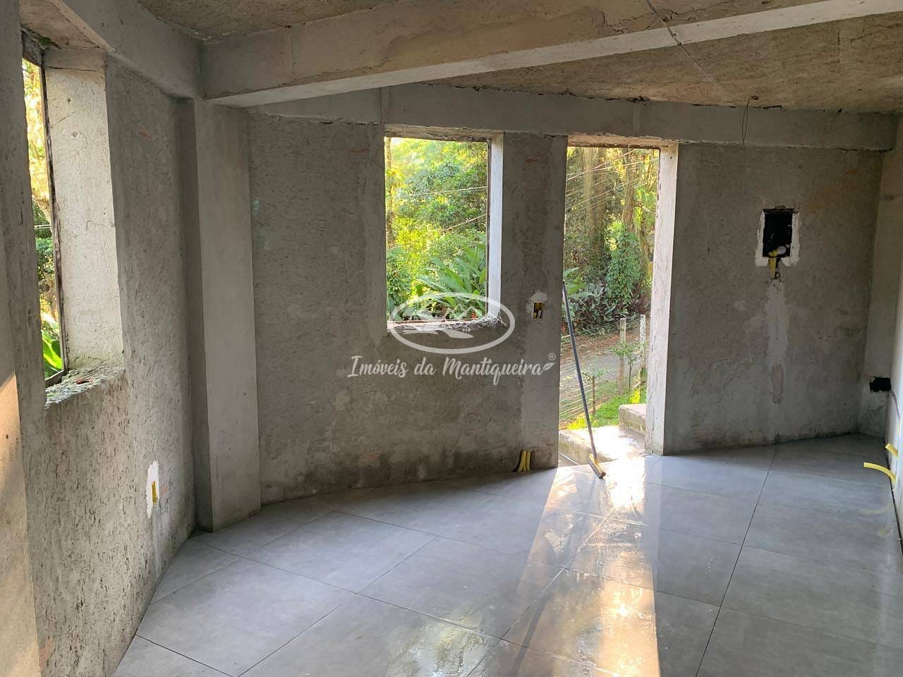 Casa à venda com 4 quartos, 221m² - Foto 44