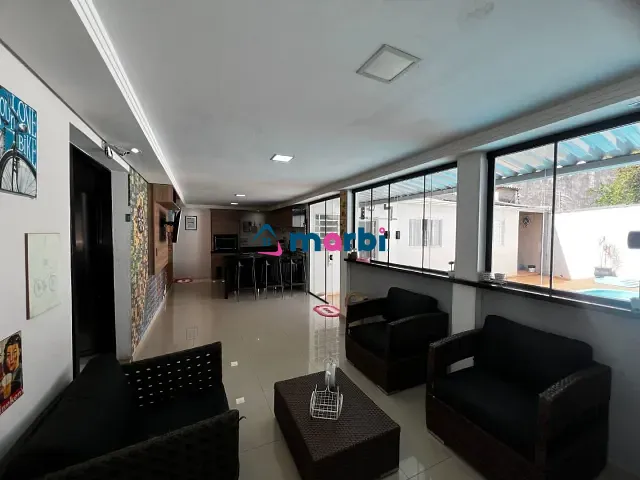 Casa com 330m² 4 quartos e 3 banheiros, à venda, no bairro Cidade Jardim II em Americana
