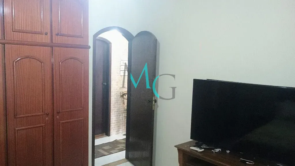 Casa, 2 quartos, 220 m² - Foto 35