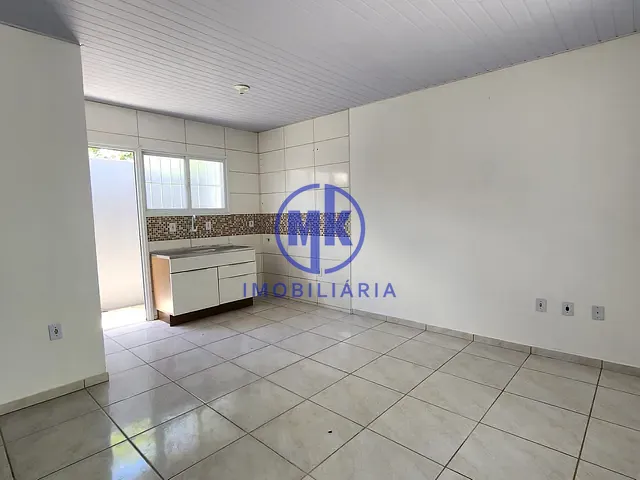 Casa 2 quartos e 1 banheiro, à venda, no bairro Santa Fé em Gravataí