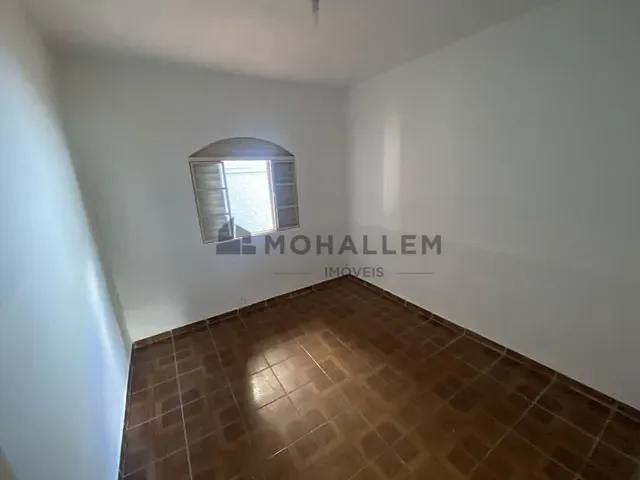 Casa com 202m² 2 quartos e 1 banheiro, à venda, no bairro Santa Rosa em Itajubá