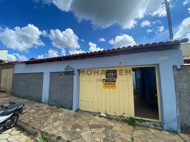 Casa com 202m² 2 quartos e 1 banheiro, à venda, no bairro Santa Rosa em Itajubá