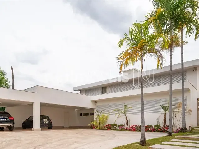 Casa 5 quartos e 9 banheiros, à venda, no bairro Setor de Habitações Individuais Sul em Brasília