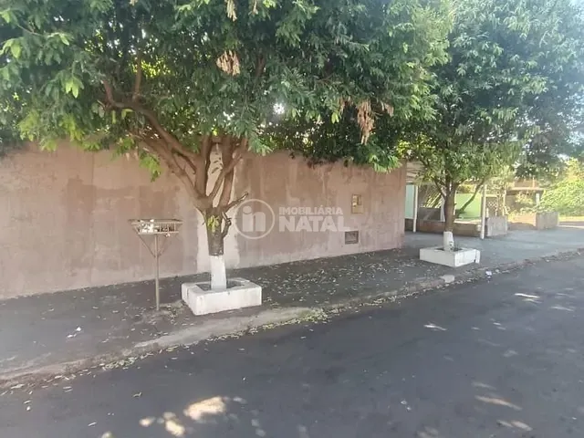 Casa 2 quartos e 1 banheiro, à venda, no bairro Terra Bonita em Ibiporã
