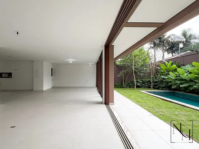 Casa com 621m² 3 quartos e 6 banheiros, à venda, no bairro Jardim dos Estados em São Paulo