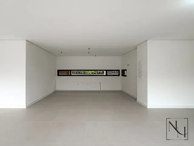 Casa com 621m² 3 quartos e 6 banheiros, à venda, no bairro Jardim dos Estados em São Paulo
