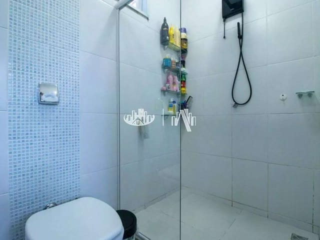Casa com 200m² 3 quartos e 2 banheiros, à venda, no bairro Jardim Alto do Cafezal em Londrina