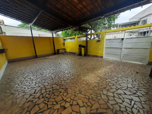 Foto do Casa - EXCELENTE CASA DE 3 QUARTOS, COM QUINTAL E GARAGEM EM MARECHAL HERMES | Novo Mundo Administradora Ltda