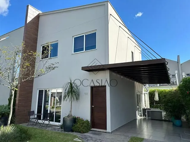 Casa com 180m², à venda, no bairro São Judas Tadeu em Balneário Camboriú