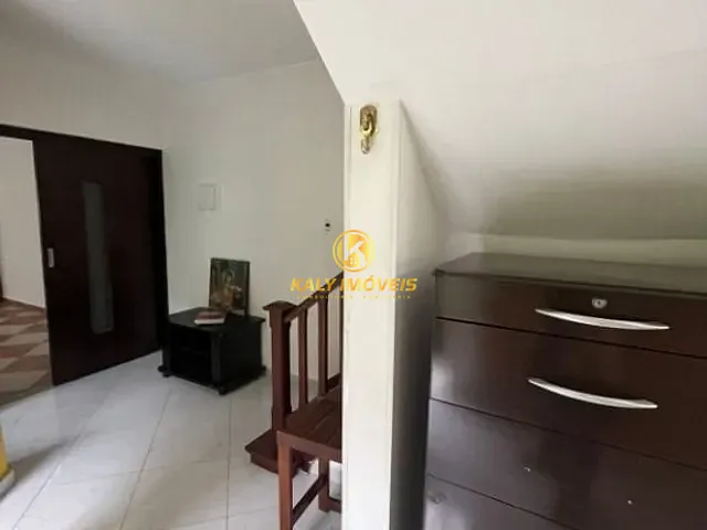 Casa 5 quartos e 6 banheiros, à venda, no bairro Quarta Parada em São Paulo