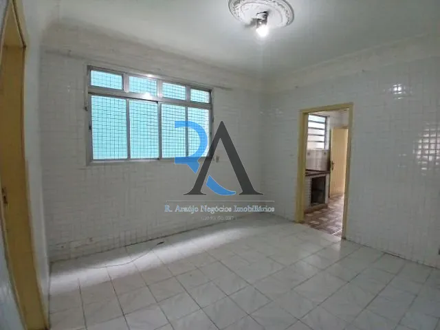 Casa 2 quartos e 1 banheiro, para alugar, no bairro Água Rasa em São Paulo