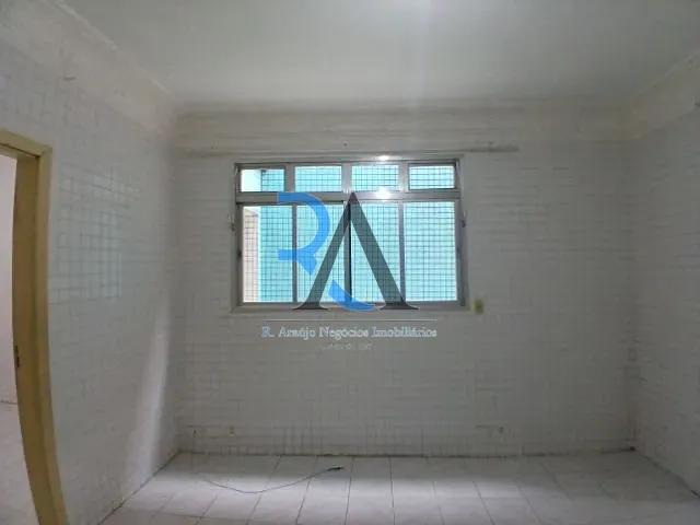 Casa 2 quartos e 1 banheiro, para alugar, no bairro Água Rasa em São Paulo