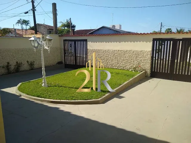 Casa com 450m² 3 quartos e 2 banheiros, à venda, no bairro Cibratel em Itanhaém