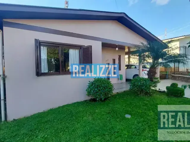 Casa com 400m² 2 quartos e 1 banheiro, à venda, no bairro Santa Lúcia em Marau