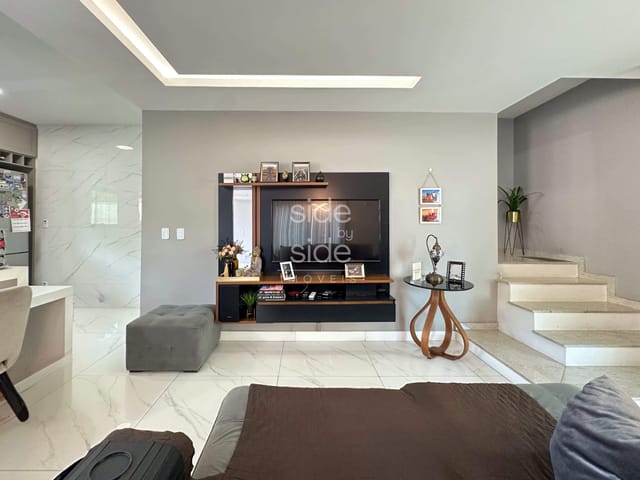 Casa com 220m² 3 quartos e 4 banheiros, à venda, no bairro Nova Niterói em Três Rios