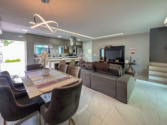 Casa 3 quartos c/ Piscina e Gourmet