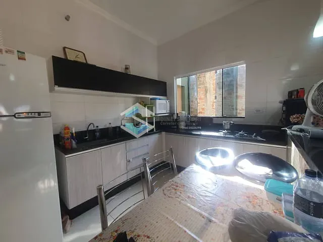 Casa com 360m² 3 quartos e 2 banheiros, à venda, no bairro NOVA JACAREZINHO em Jacarezinho