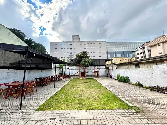 Ponto à venda, no bairro Rebouças em Curitiba
