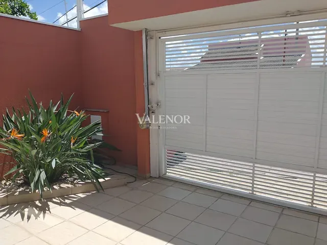 Casa com 190m² 3 quartos e 2 banheiros, à venda, no bairro Jardim Itália em Jundiaí