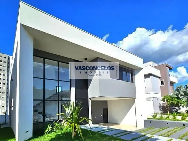 Casa com 451m² 4 quartos e 6 banheiros, à venda, no bairro Urbanova em São José dos Campos