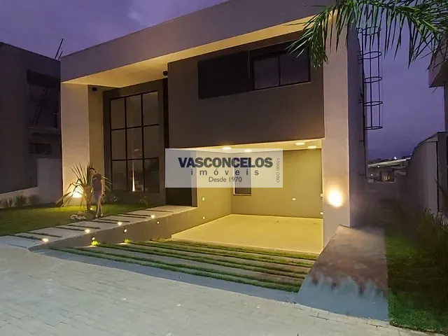 Casa com 451m² 4 quartos e 6 banheiros, à venda, no bairro Urbanova em São José dos Campos