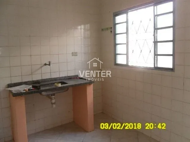 Casa com 157m² 2 quartos e 1 banheiro, à venda, no bairro Parque São Luís em Taubaté