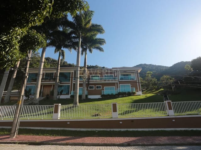 Foto do Casa - Casa com 7 dormitórios, 3200 m² - Vargem Pequena - Rio de Janeiro/RJ | VERITA IMOVEIS