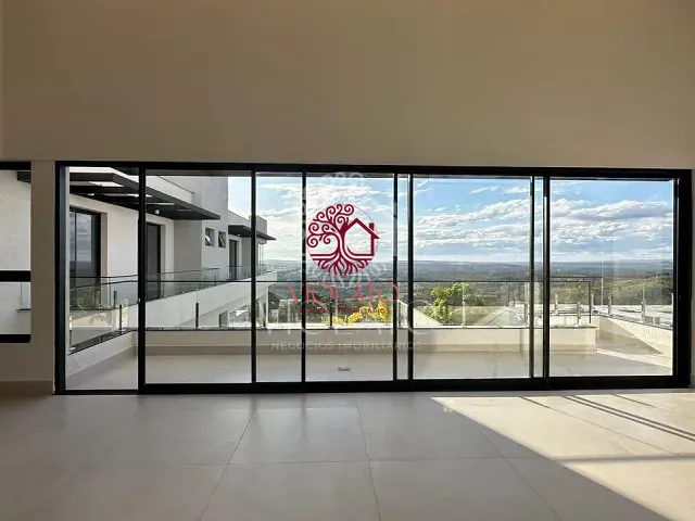 Casa com 1063m² 4 quartos e 3 banheiros, à venda, no bairro Mirante do Fidalgo em Lagoa Santa