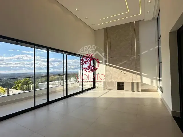 Casa com 1063m² 4 quartos e 3 banheiros, à venda, no bairro Mirante do Fidalgo em Lagoa Santa