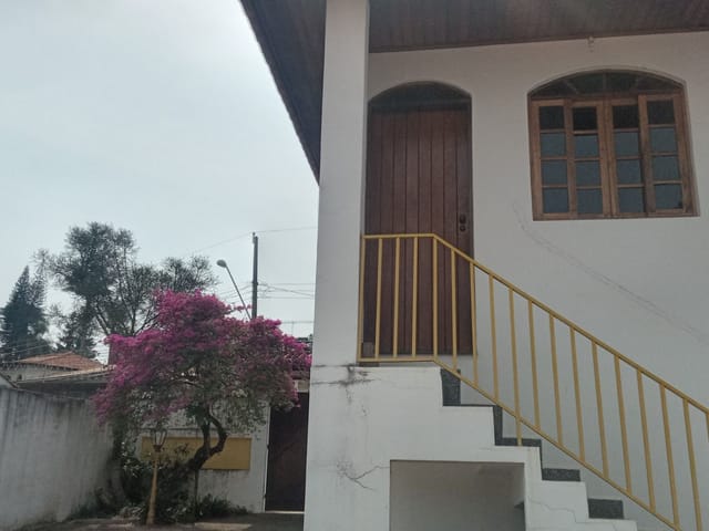 Casa com 1134m² 4 quartos e 4 banheiros, à venda, no bairro Vila Santo Antônio em Cotia