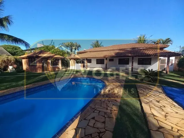Casa 4 quartos e 3 banheiros, à venda, no bairro Palm Park em Holambra
