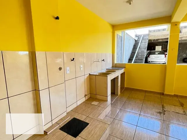 Casa 2 quartos e 1 banheiro, para alugar, no bairro Nova Graminha em Santos Dumont